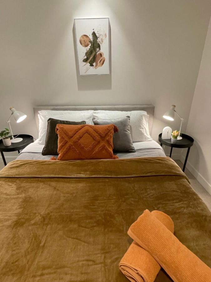 Cozy 1 Bed Apt & Spa,Free Parking ,Phenomena Views Melbourne City Exterior foto