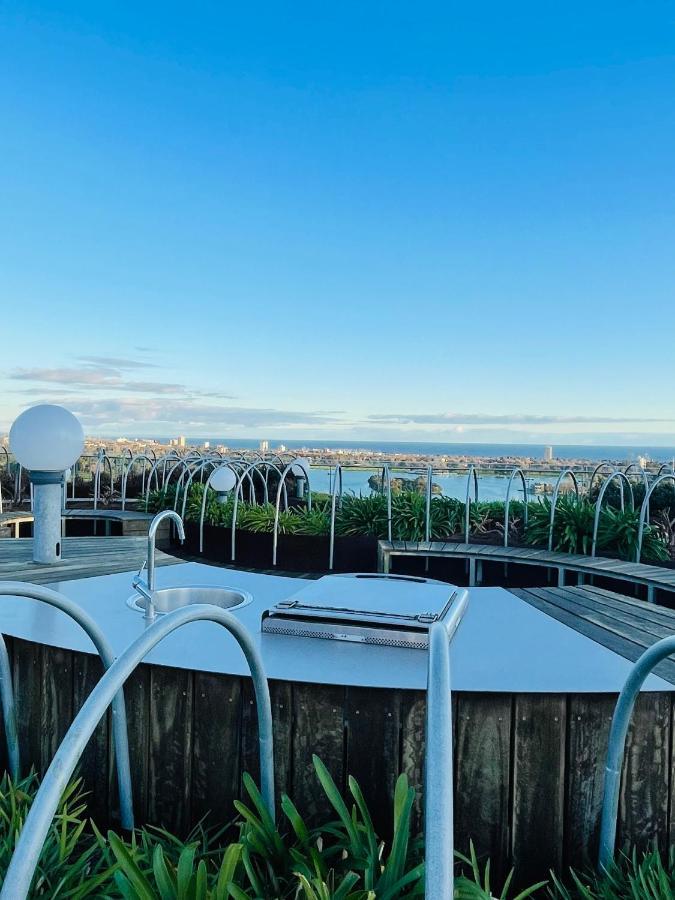 Cozy 1 Bed Apt & Spa,Free Parking ,Phenomena Views Melbourne City Exterior foto